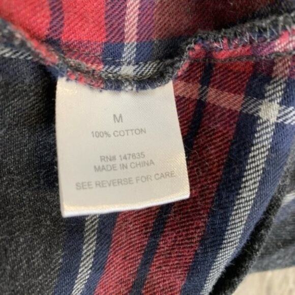 Romeo + Juliet Couture long sleeve plaid Ruffle top red gray sz M - Picture 10 of 12